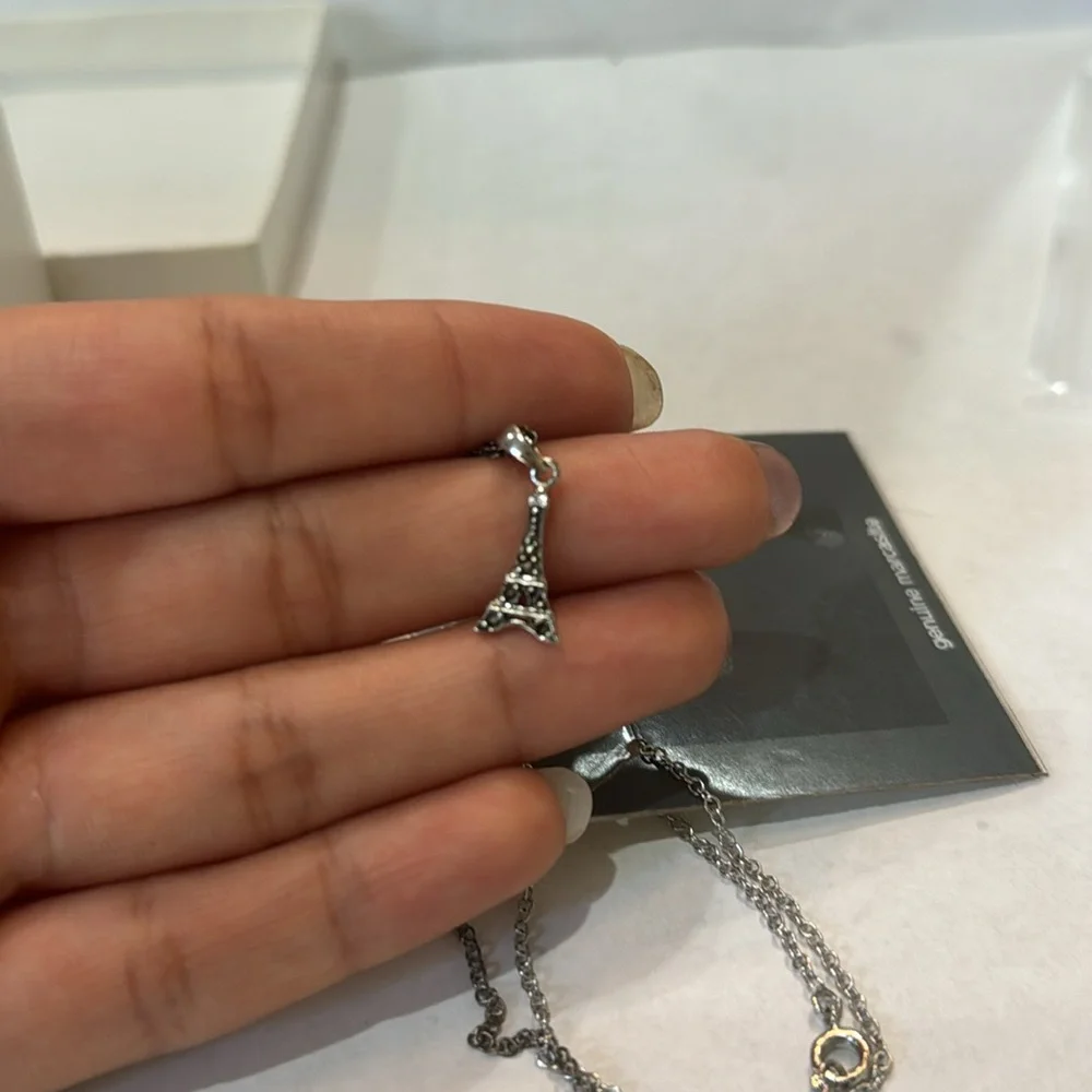 MARCASITE EIFFEL TOWER SILVER NECKLACE‎ AND EARRINGS